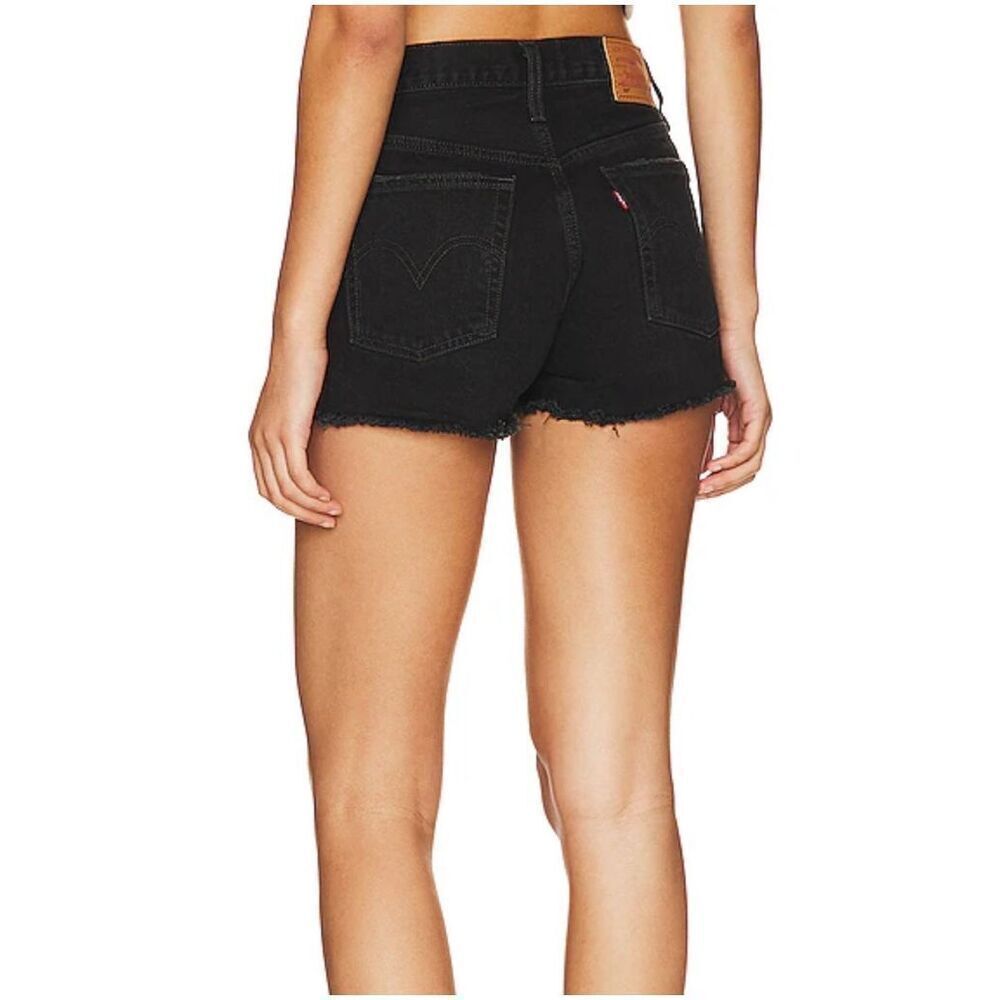 Levi 501 Original Short in Stowaway size 25 m12